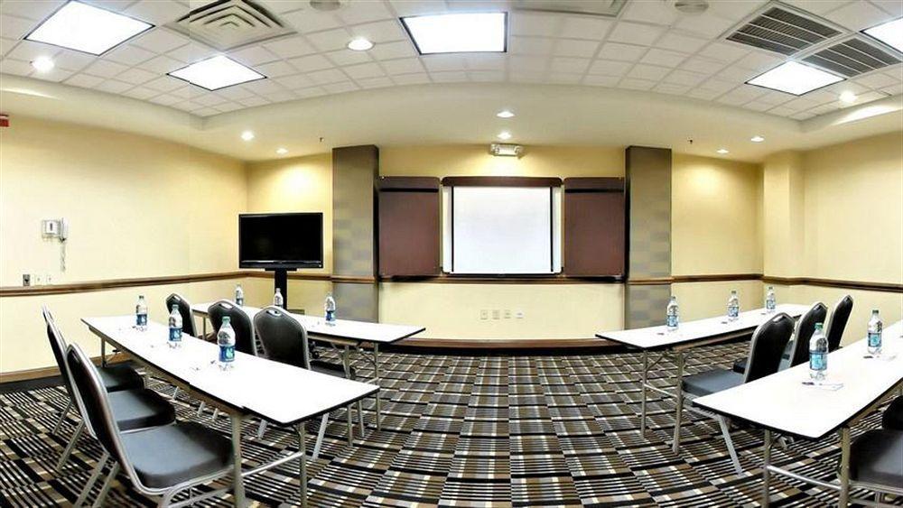 Holiday Inn Express Blacksburg By Ihg Екстер'єр фото