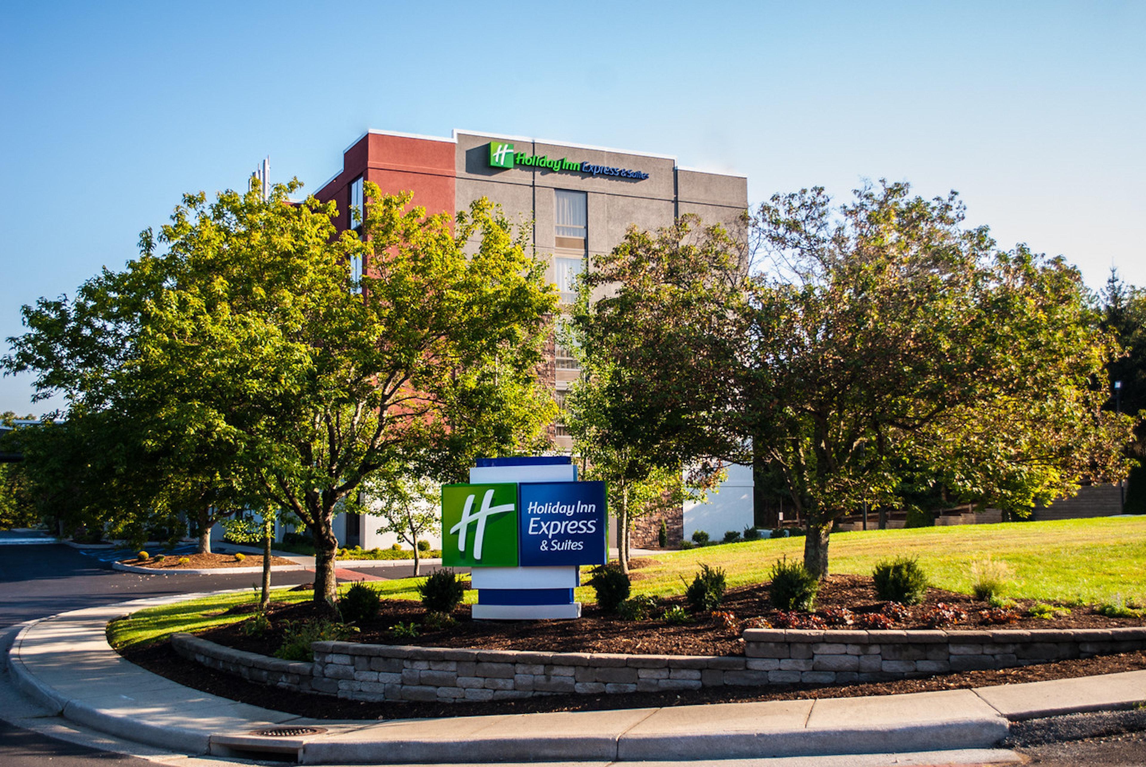 Holiday Inn Express Blacksburg By Ihg Екстер'єр фото